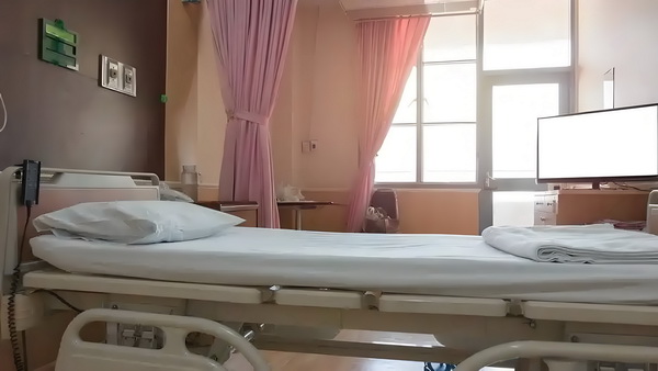 深圳市应届生入户条件_《南京照相馆》北京首映百万观众见证口碑力作“历史不应被遗忘 史不应被遗北京格：西城区价