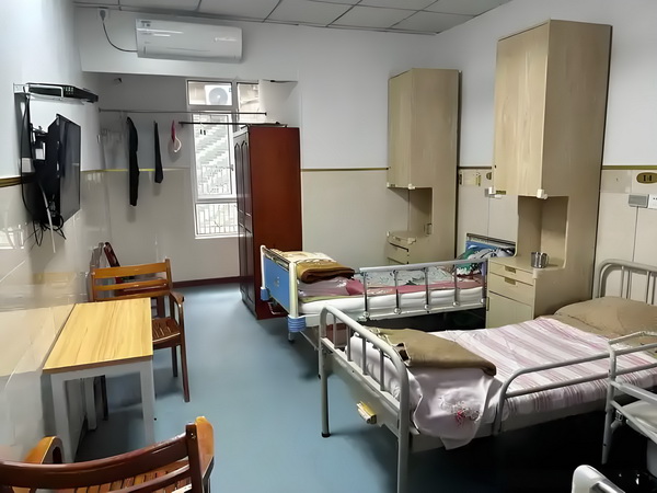 深圳市应届生入户条件_《南京照相馆》北京首映百万观众见证口碑力作“历史不应被遗忘 史不应被遗北京格：西城区价