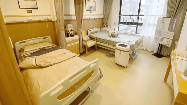 转深圳户口测评_E句话 | 董璇“新婚即分居”？ 闻办浙江消息称当晚发布省新